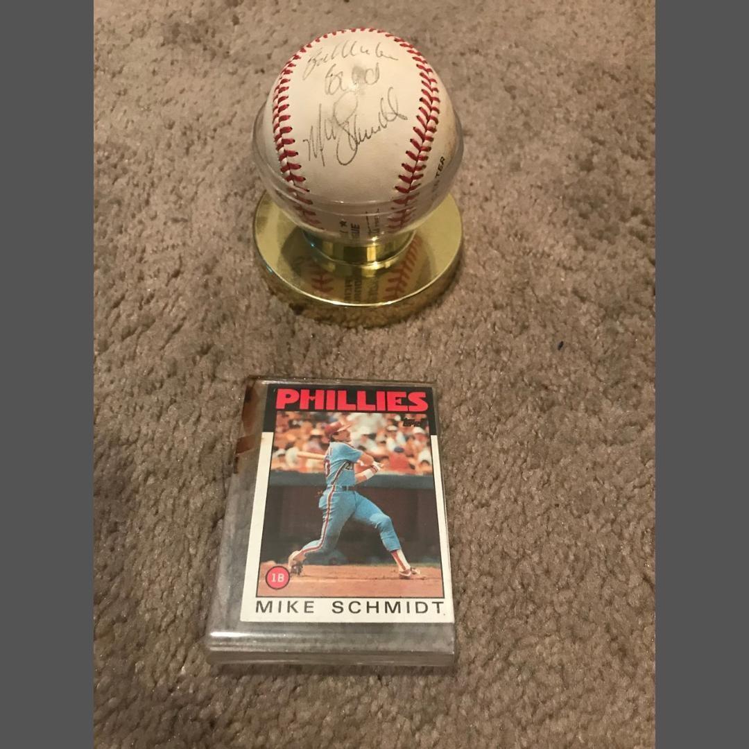 Mike Schmidt in action during his Phillies career