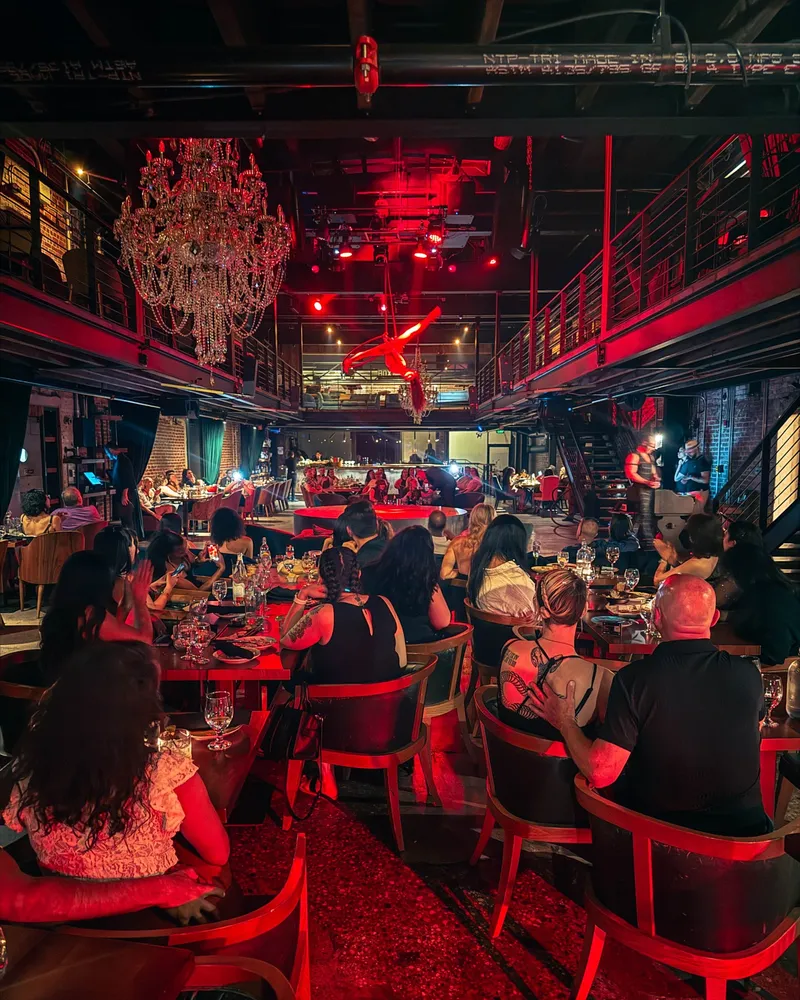 Fabrika Philly: Harry Hayman Discovers a Dazzling World of Dinner Theater