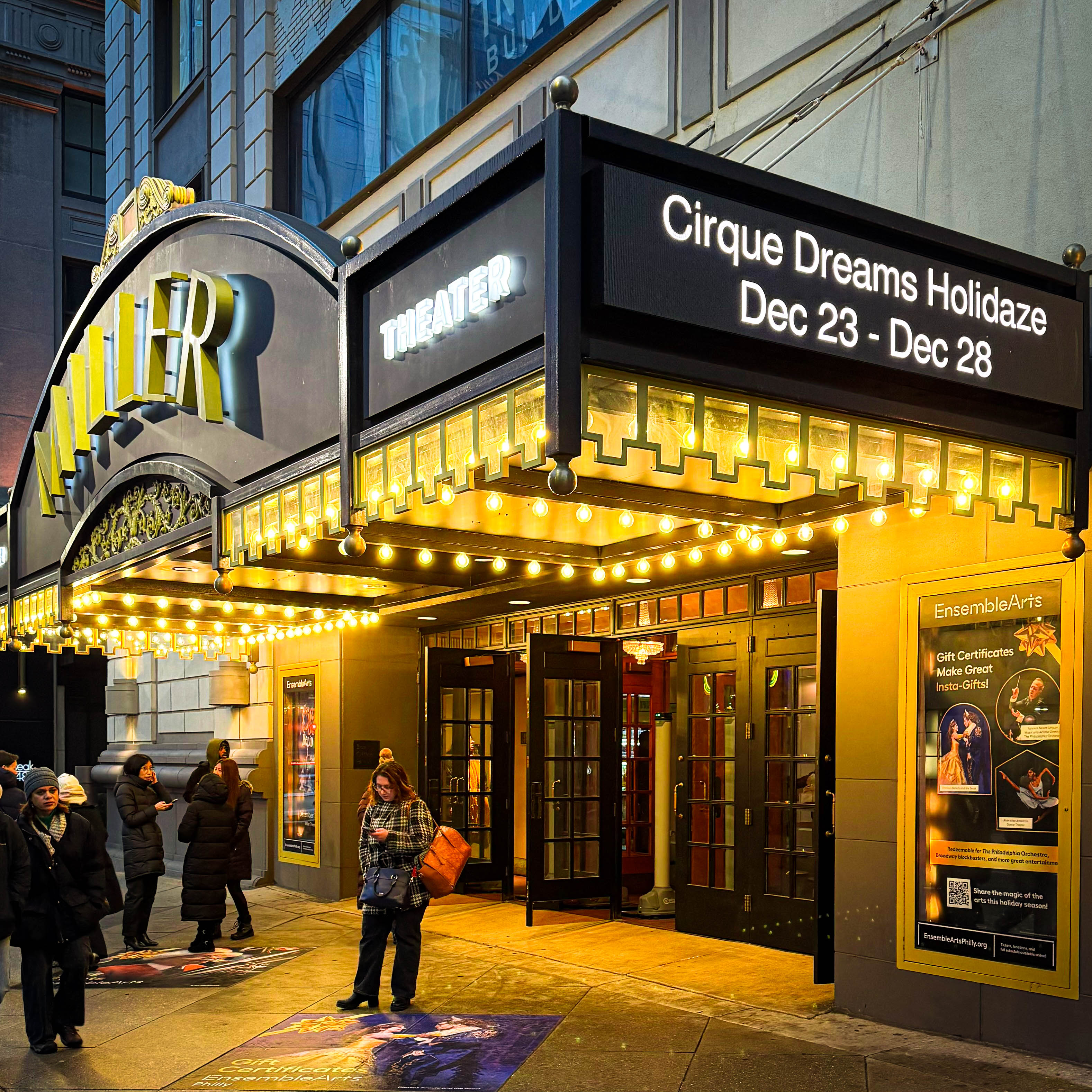 Harry Hayman on Cirque Dreams Holidaze at the Miller Theater: Pure, Unapologetic, Gravity Defying Joy